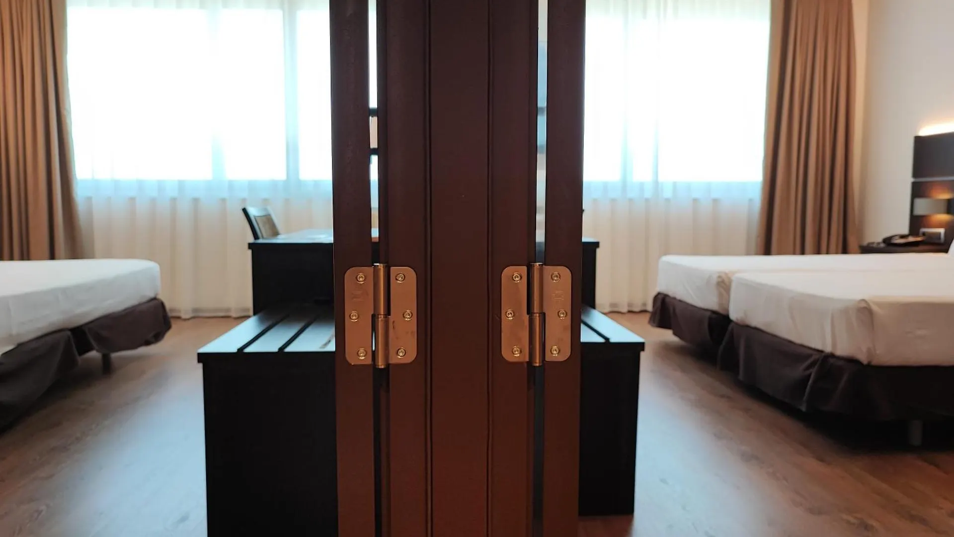 Tarraco Park Tarragona Hotel 4*,
